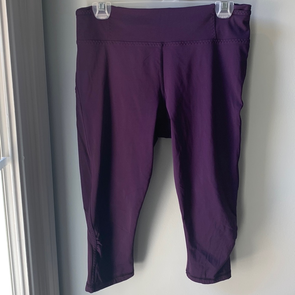Cropped Purple Lululemon Leggings 21”